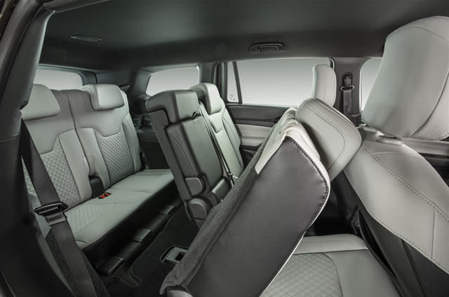 Second Row Seats Image - 5747